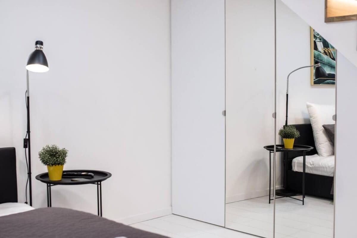Renovated Design Apartment Close To The Danube Budapest Eksteriør billede